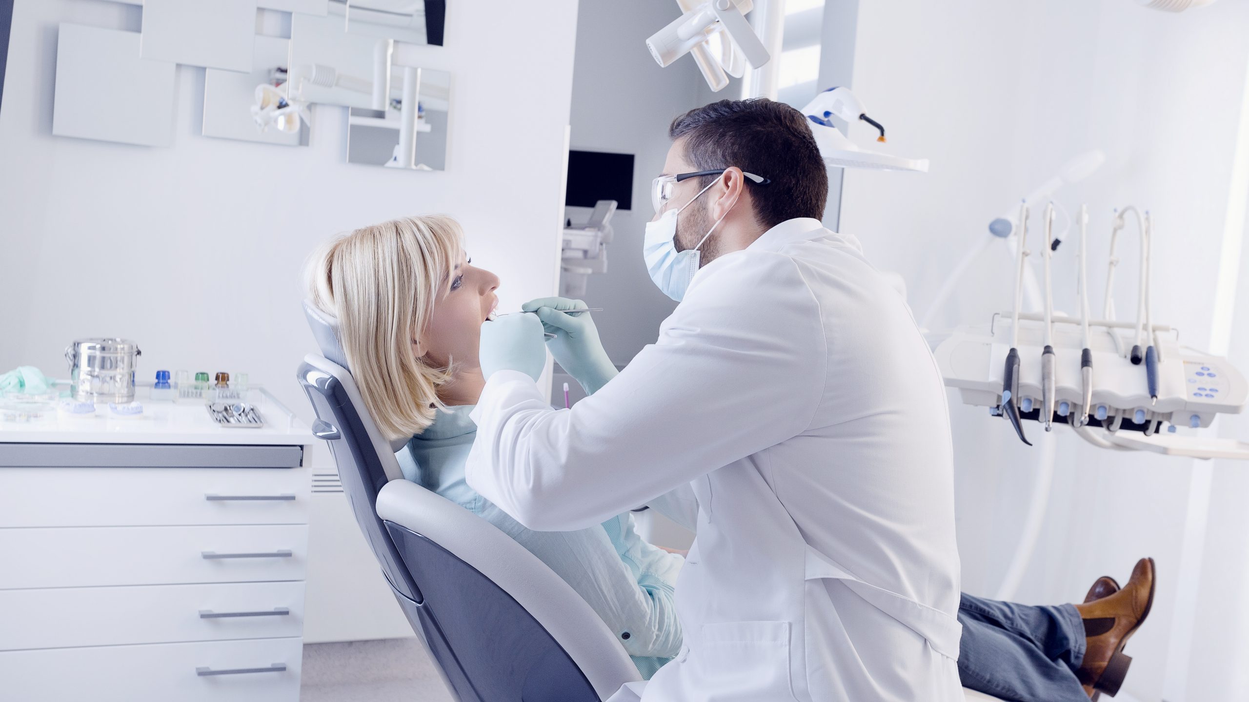Dentist in Roy, UT